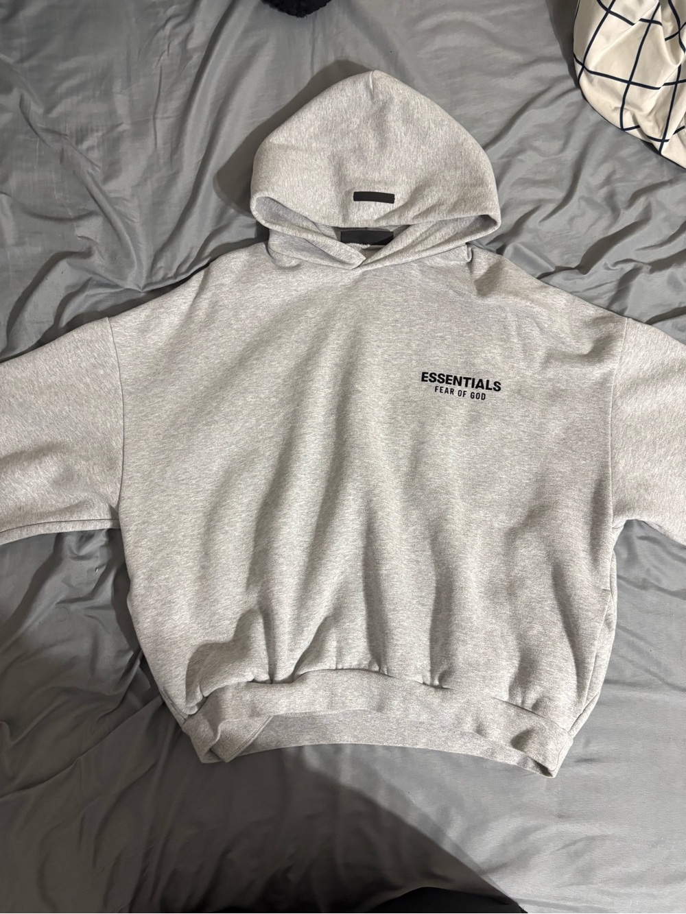 Fear of God Essentials Fleece Hoodie
Light Heather Gray
